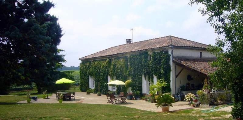 Le Chateau De Roquebere Condom Exterior photo