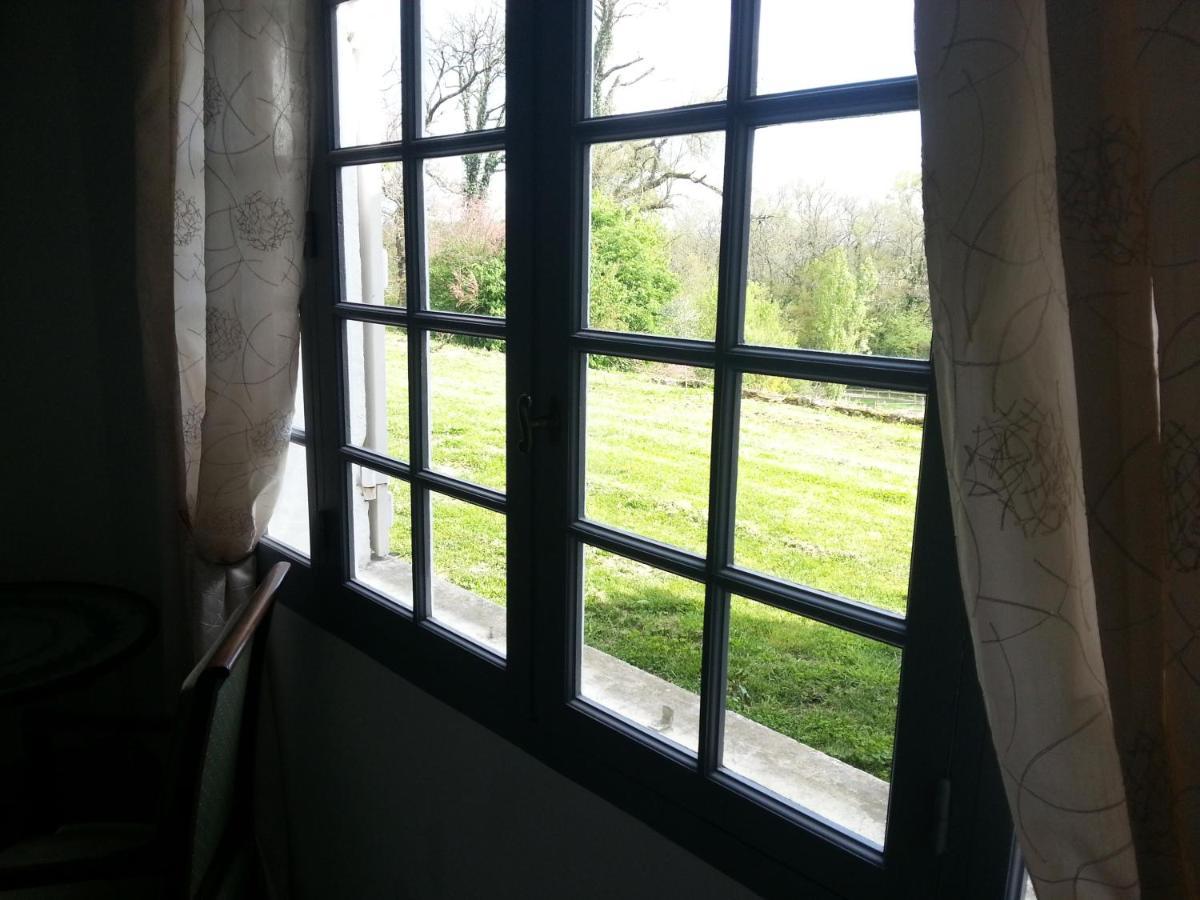 Le Chateau De Roquebere Condom Exterior photo